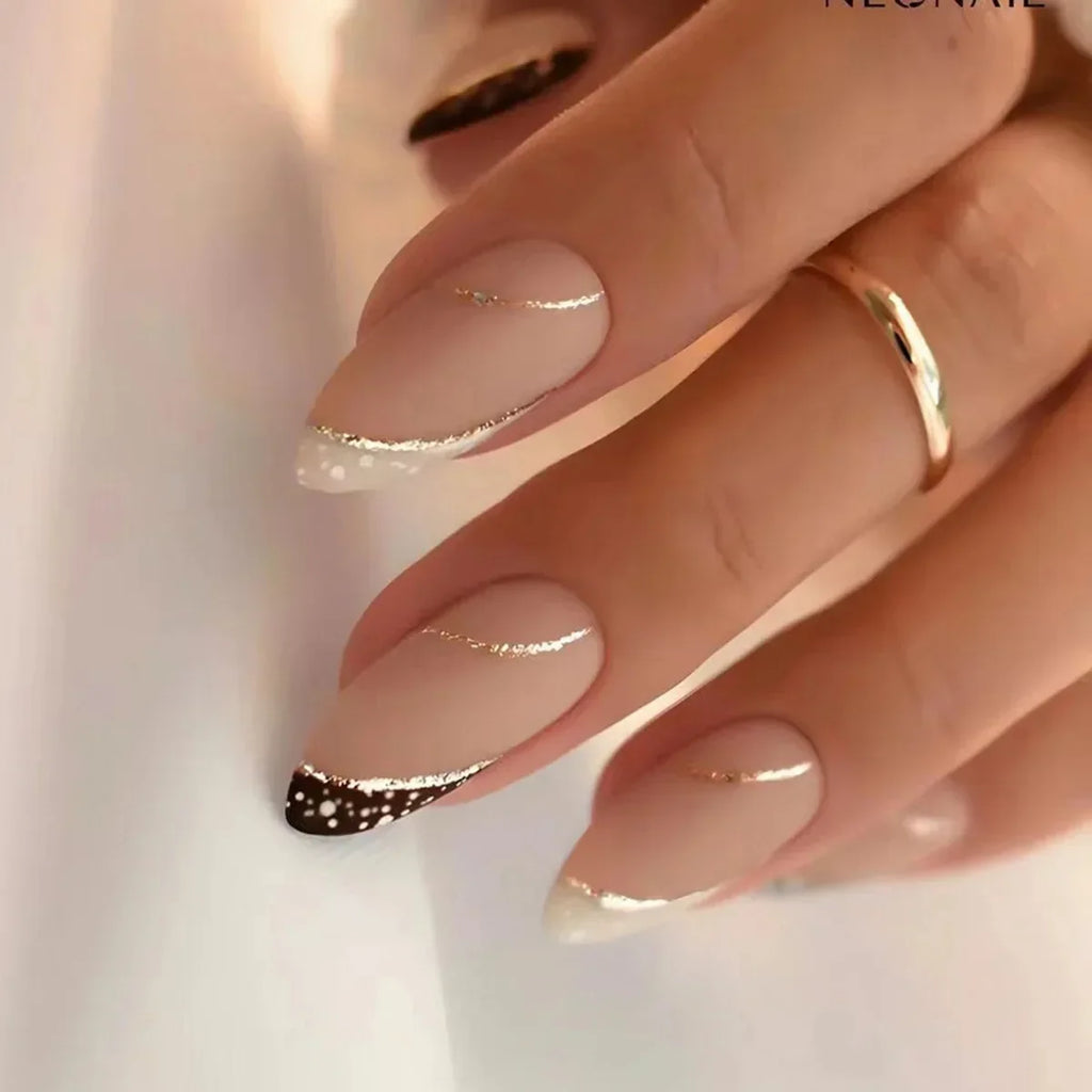 Chic Almond Press-On Nails-39
