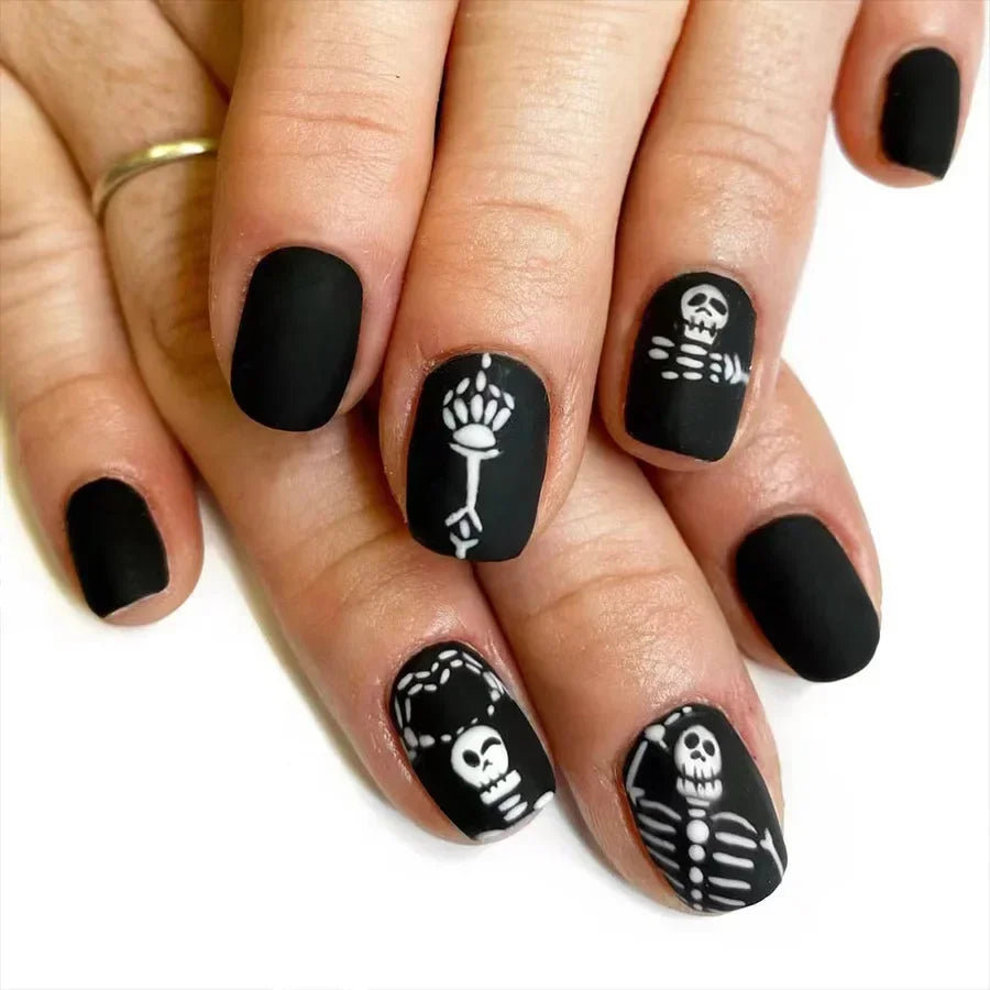 Black Halloween Press-on Nails-30