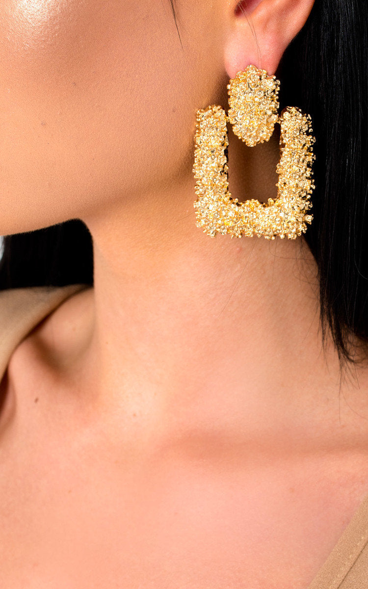 Bianca Square Statement Earrings – Elegant Blue Square Drop Design